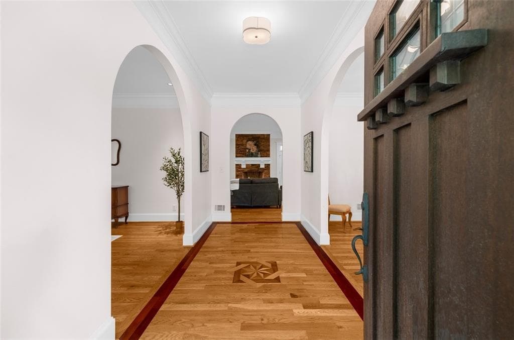 6 bedroom, 8 bathroom, 8,414 sq ft single family residence for sale at 11905 Hutcheson Ferry Road, Chattahoochee Hills, GA 30268 — photo 9