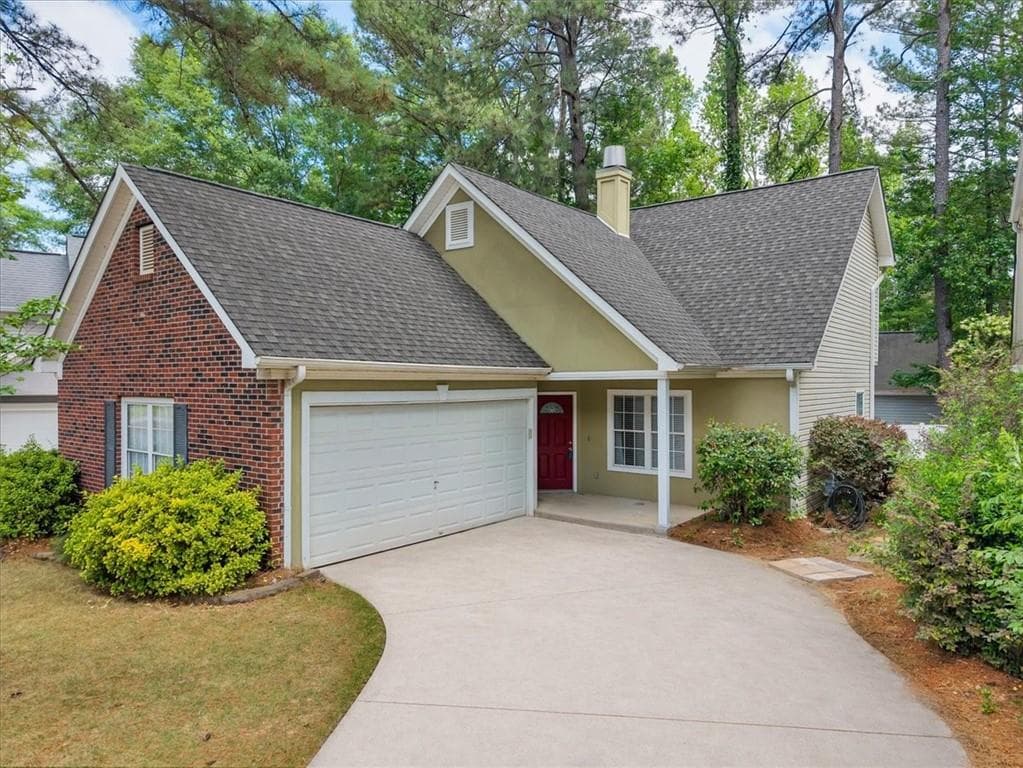 3 bedroom, 2 bathroom, 1,144 sq ft single family residence sold at 103 S Fairfield Drive, Peachtree City, GA 30269
