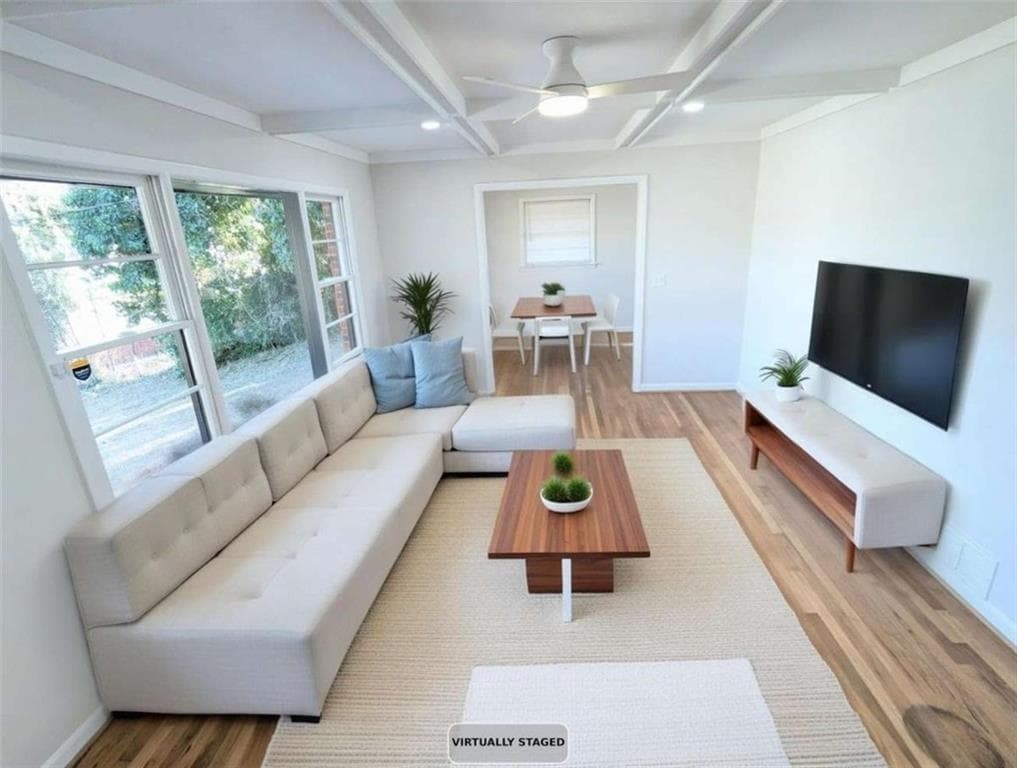 3 bedroom, 2 bathroom, 1,316 sq ft single family residence under contract at 2756 Oldknow Drive, Atlanta, GA 30318 — photo 6