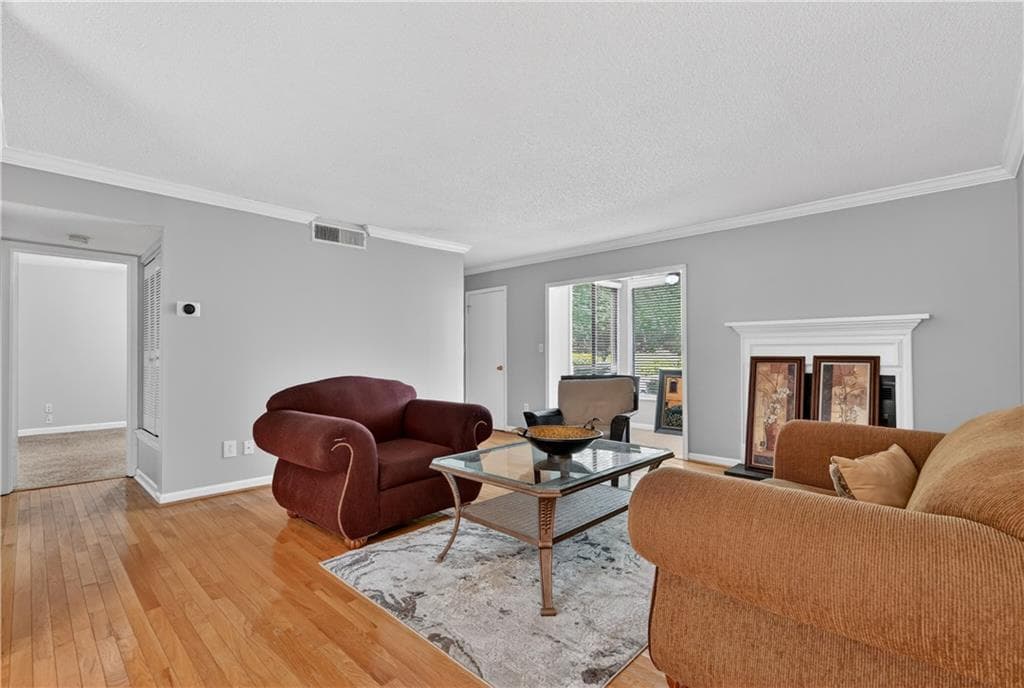 2 bedroom, 2 bathroom, 1,142 sq ft condominium for sale at 7001 Wingate Way, Atlanta, GA 30350 — photo 7