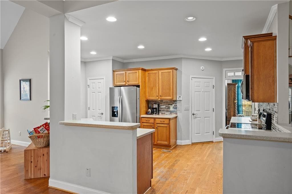 4 bedroom, 3 bathroom, 2,500 sq ft single family residence under contract at 15 Waterstone Drive, Cartersville, GA 30121 — photo 6