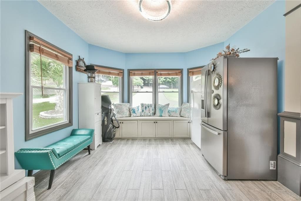3 bedroom, 4 bathroom, 1,924 sq ft single family residence for sale at 591 Rue Cezzan, Lavonia, GA 30553 — photo 6