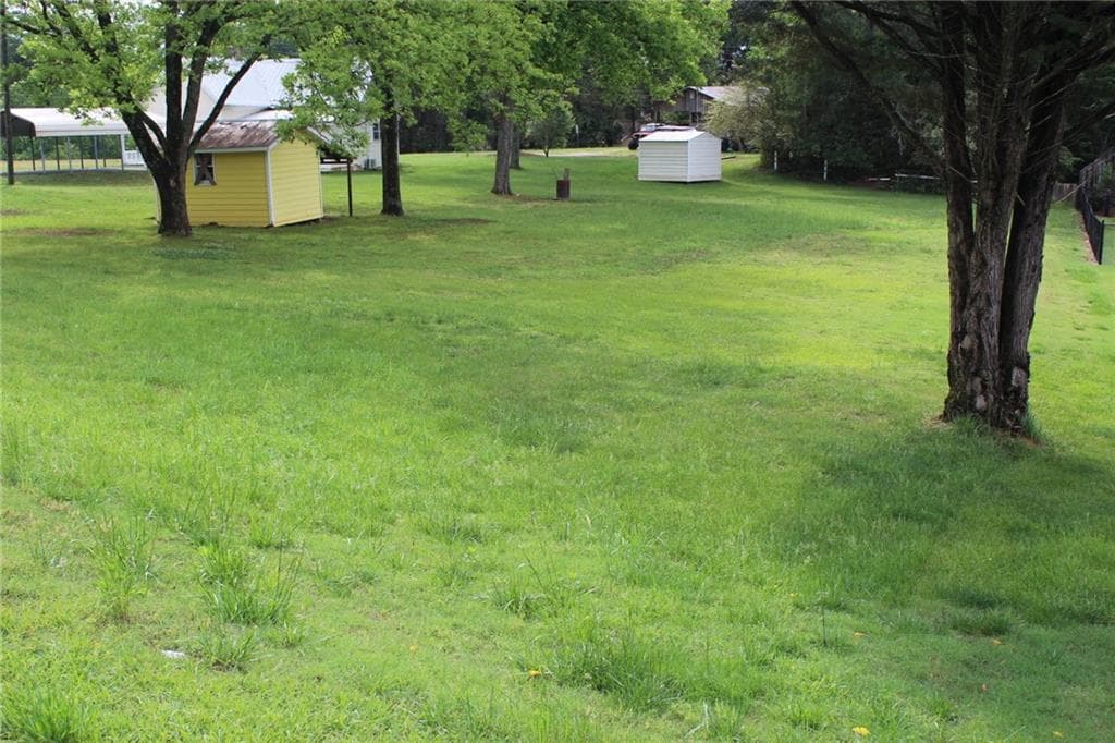 3 bedroom, 1 bathroom, 1,196 sq ft single family residence for sale at 5705 P W A Drive, Cumming, GA 30041 — photo 3