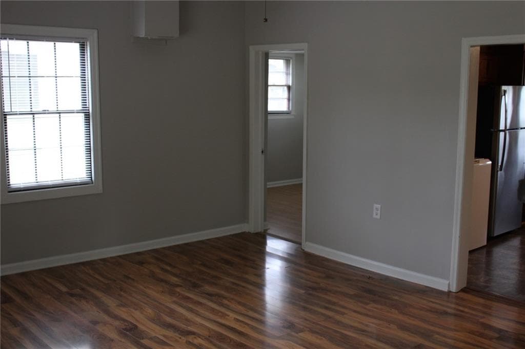 3 bedroom, 1 bathroom, 1,196 sq ft single family residence for sale at 5705 P W A Drive, Cumming, GA 30041 — photo 6