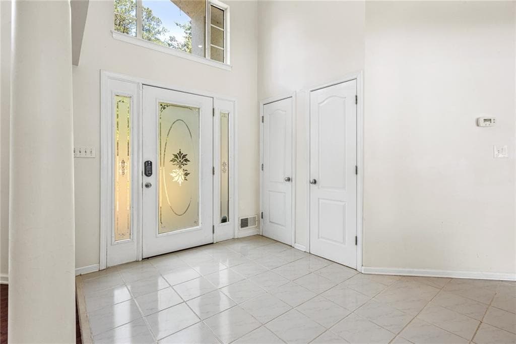 3 bedroom, 3 bathroom, 2,273 sq ft single family residence under contract at 100 Catie Circle, Stockbridge, GA 30281 — photo 3
