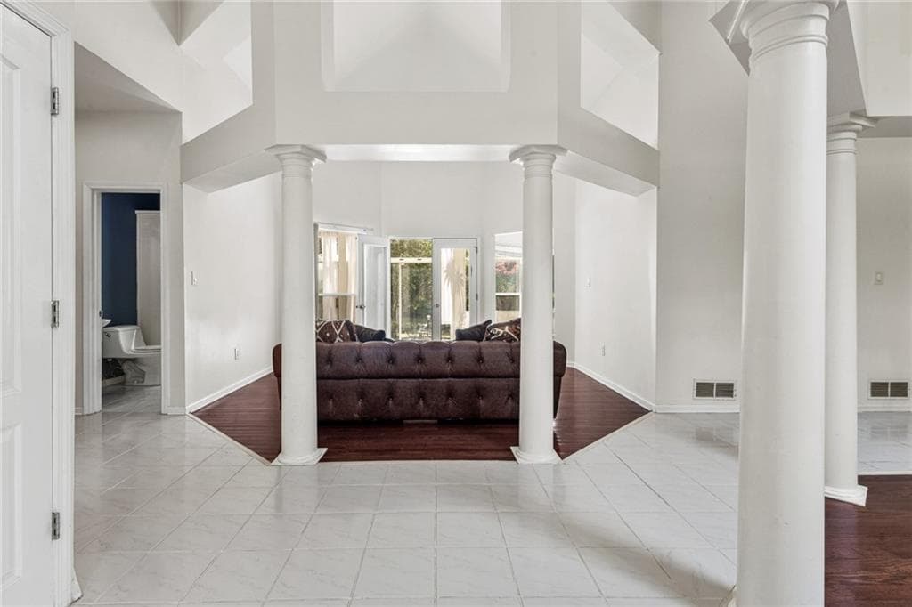 3 bedroom, 3 bathroom, 2,273 sq ft single family residence under contract at 100 Catie Circle, Stockbridge, GA 30281 — photo 4