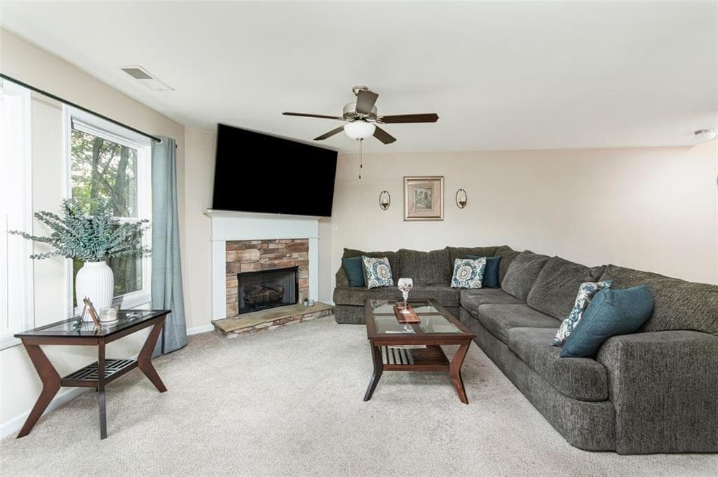 3 bedroom, 3 bathroom, 1,836 sq ft single family residence for sale at 617 Arrowhead Drive, Dallas, GA 30132 — photo 4