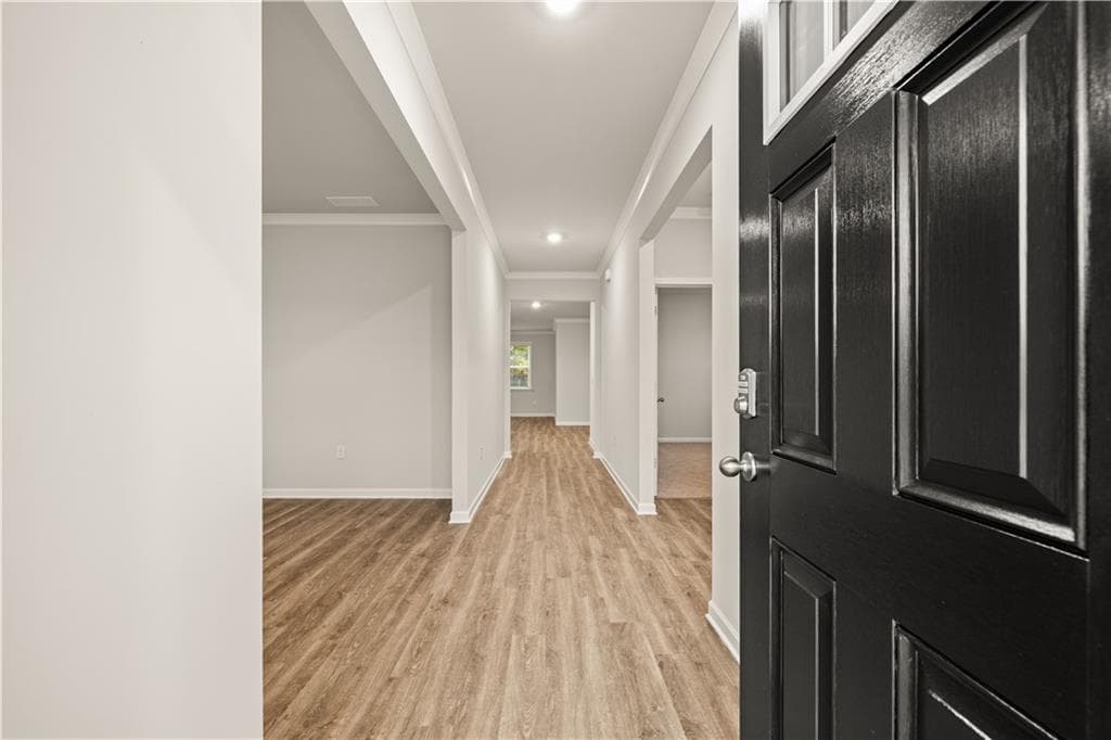 3 bedroom, 2 bathroom, 2,103 sq ft single family residence for sale at 1220 Amerson Street, Buckhead, GA 30625 — photo 3