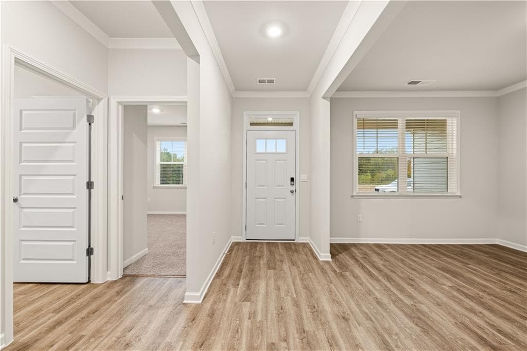 3 bedroom, 2 bathroom, 2,103 sq ft single family residence for sale at 1220 Amerson Street, Buckhead, GA 30625 — photo 5