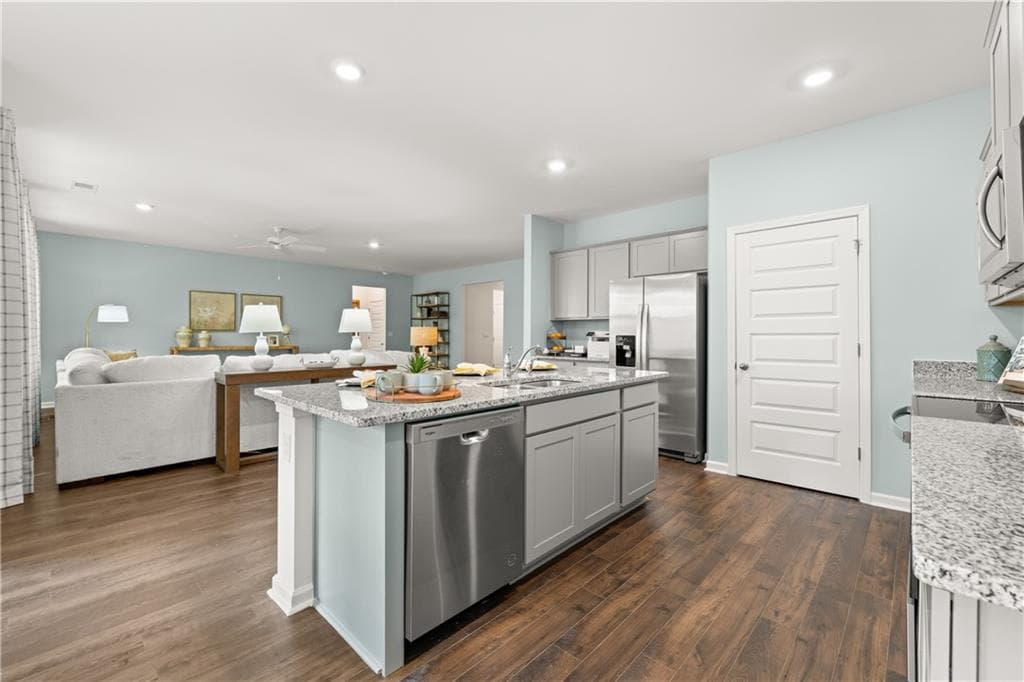 4 bedroom, 3 bathroom, 2,250 sq ft single family residence under contract at 1011 Amerson Street, Buckhead, GA 30625 — photo 7