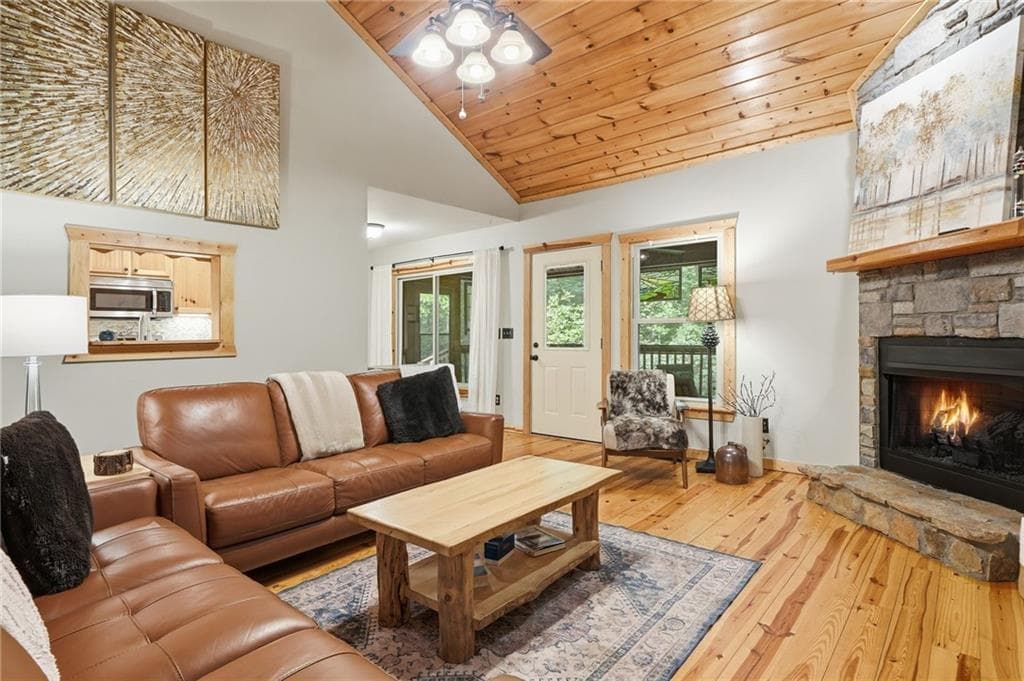 4 bedroom, 3 bathroom, 3,390 sq ft single family residence for sale at 67 Ballard Lane, Ellijay, GA 30536 — photo 9