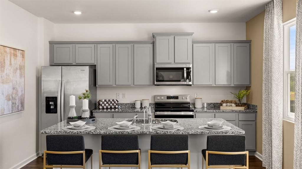 4 bedroom, 3 bathroom, 2,338 sq ft single family residence for sale at 406 Teamon Pointe Drive, Griffin, GA 30223 — photo 7