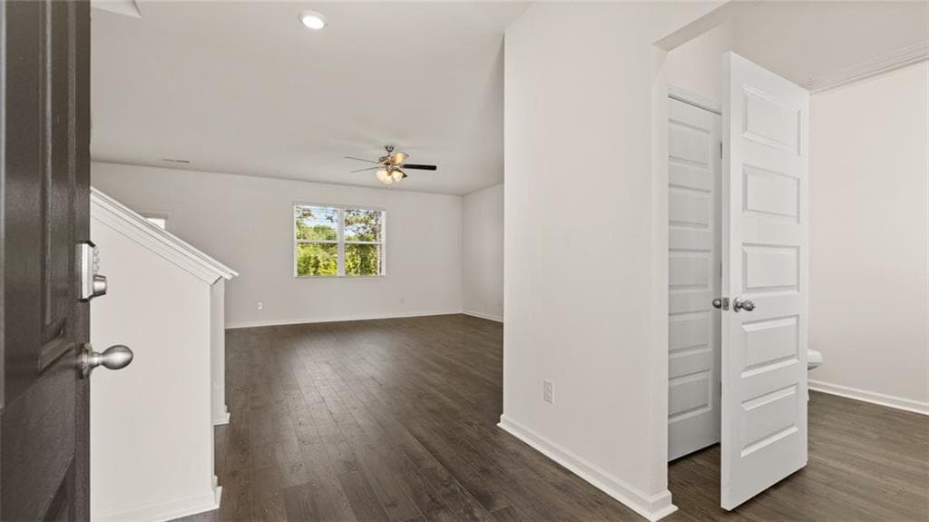 4 bedroom, 3 bathroom, 2,170 sq ft single family residence under contract at 162 Kennelsman Drive, Griffin, GA 30224 — photo 7