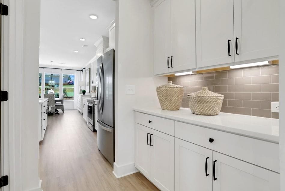 6 bedroom, 6 bathroom, 4,142 sq ft single family residence for sale at 610 Trillium Trail, Pendergrass, GA 30567 — photo 7
