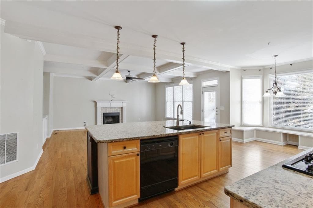 5 bedroom, 4 bathroom, 5,235 sq ft single family residence for rent at 1601 Tappahannock Trail, Marietta, GA 30062 for $5,000 a month — photo 8