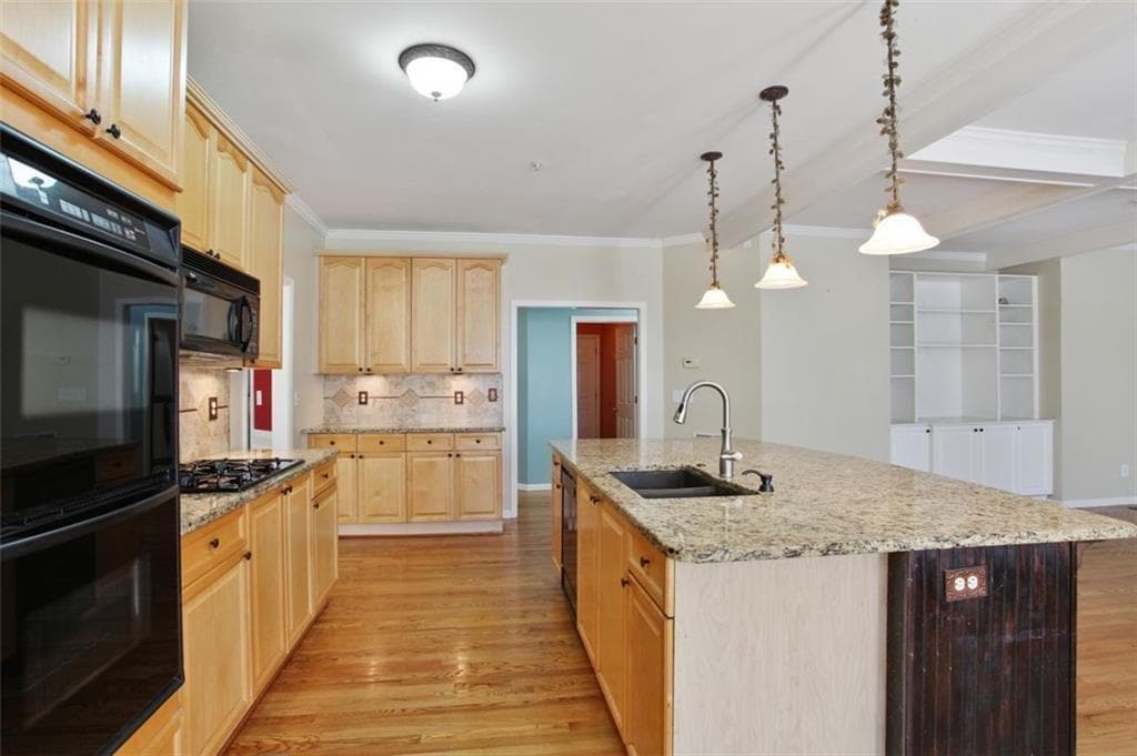 5 bedroom, 4 bathroom, 5,235 sq ft single family residence for rent at 1601 Tappahannock Trail, Marietta, GA 30062 for $5,000 a month — photo 9