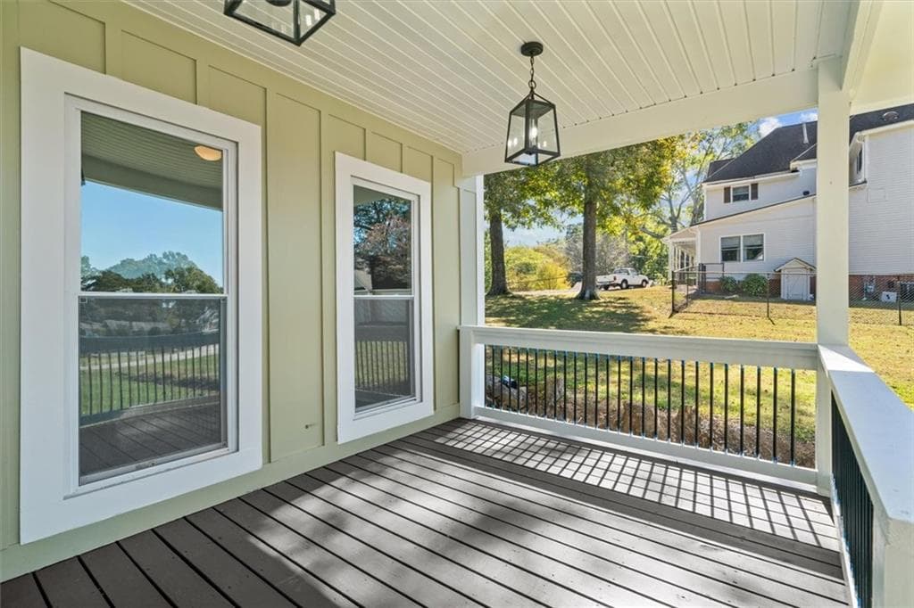 3 bedroom, 3 bathroom, 1,659 sq ft single family residence for sale at 515 Woodlawn Avenue, Calhoun, GA 30701 — photo 7
