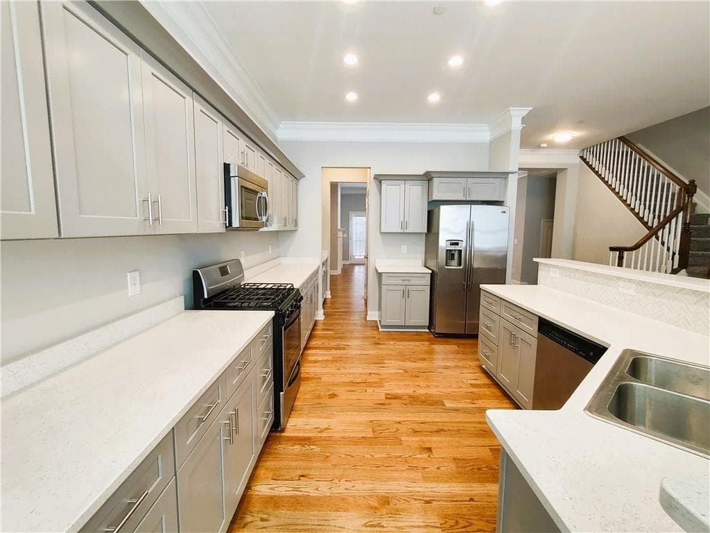 4 bedroom, 4 bathroom, 2,990 sq ft townhouse for rent at 211 Creekway Crossing, Smyrna, GA 30082 for $3,350 a month — photo 10
