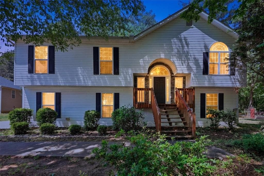 1929 David Drive, Douglasville, GA 30135 — most recent listing photo