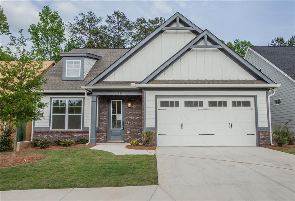 3 bedroom, 4 bathroom, 1,940 sq ft single family residence under contract at 334 Maple View Drive, Carrollton, GA 30117