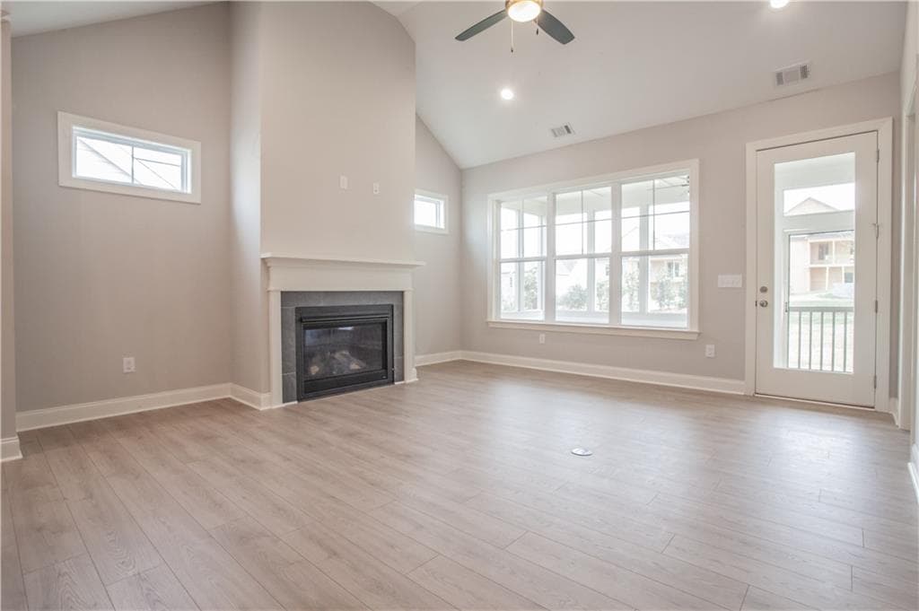 3 bedroom, 4 bathroom, 2,087 sq ft single family residence under contract at 107 Magnolia Lane, Carrollton, GA 30117 — photo 7