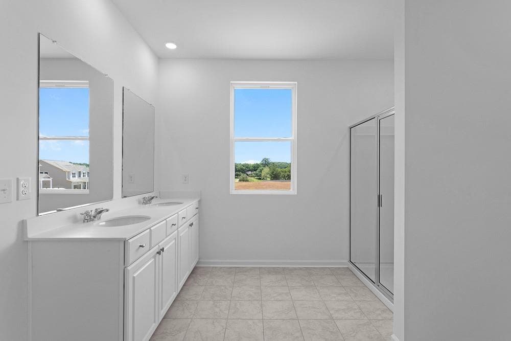 3 bedroom, 2 bathroom, 1,802 sq ft single family residence for sale at 3655 Sagecrest Drive, Buford, GA 30519 — photo 4