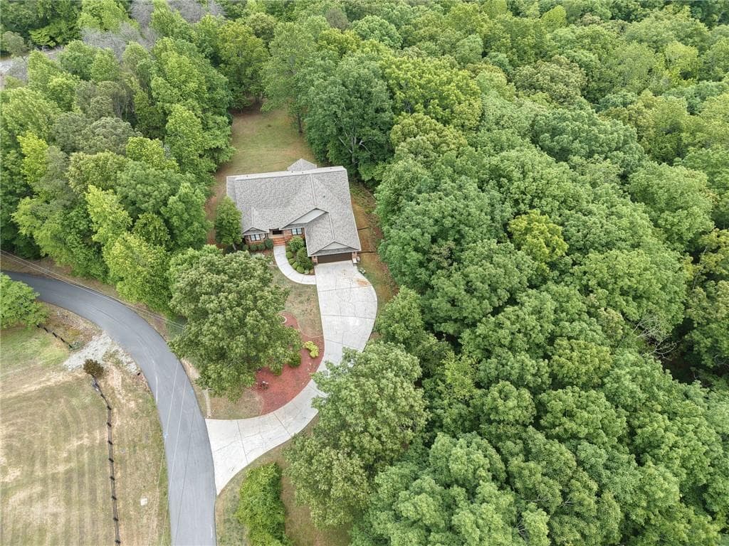 4 bedroom, 3 bathroom, 4,143 sq ft single family residence for sale at 101 Sunset Drive, Cartersville, GA 30121