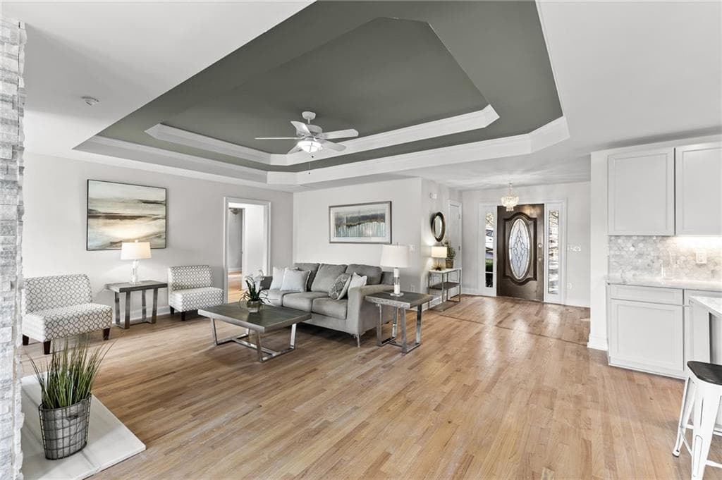 5 bedroom, 3 bathroom, 4,704 sq ft single family residence for sale at 8160 Stone Hill Road, Cumming, GA 30028 — photo 7