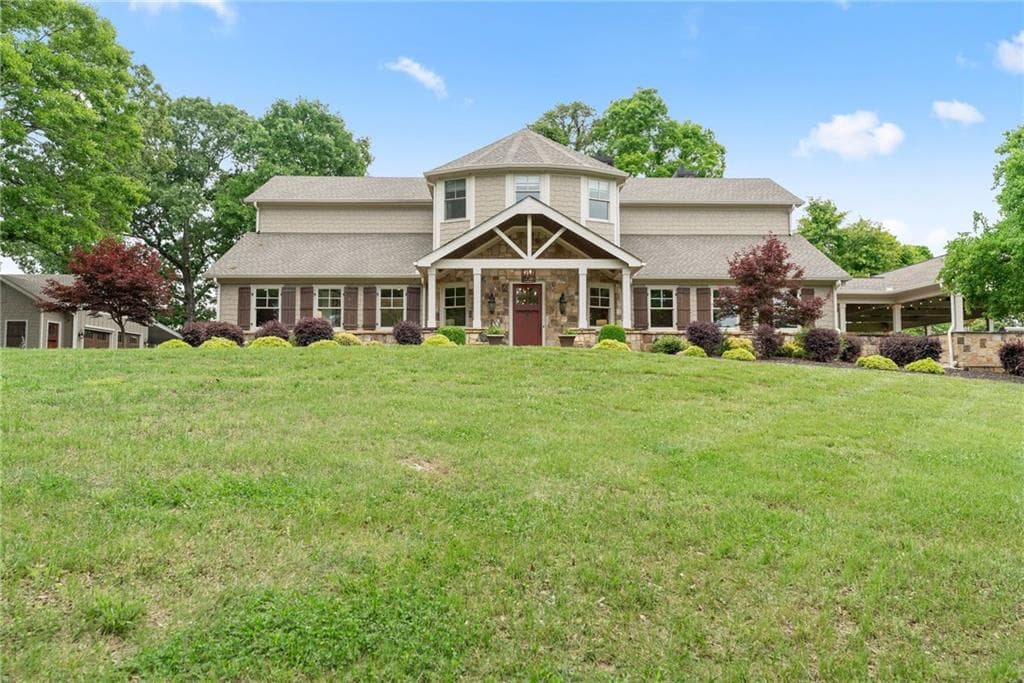 5 bedroom, 6 bathroom, 5,958 sq ft single family residence for sale at 4601 N Browning Bridge Road, Gainesville, GA 30506
