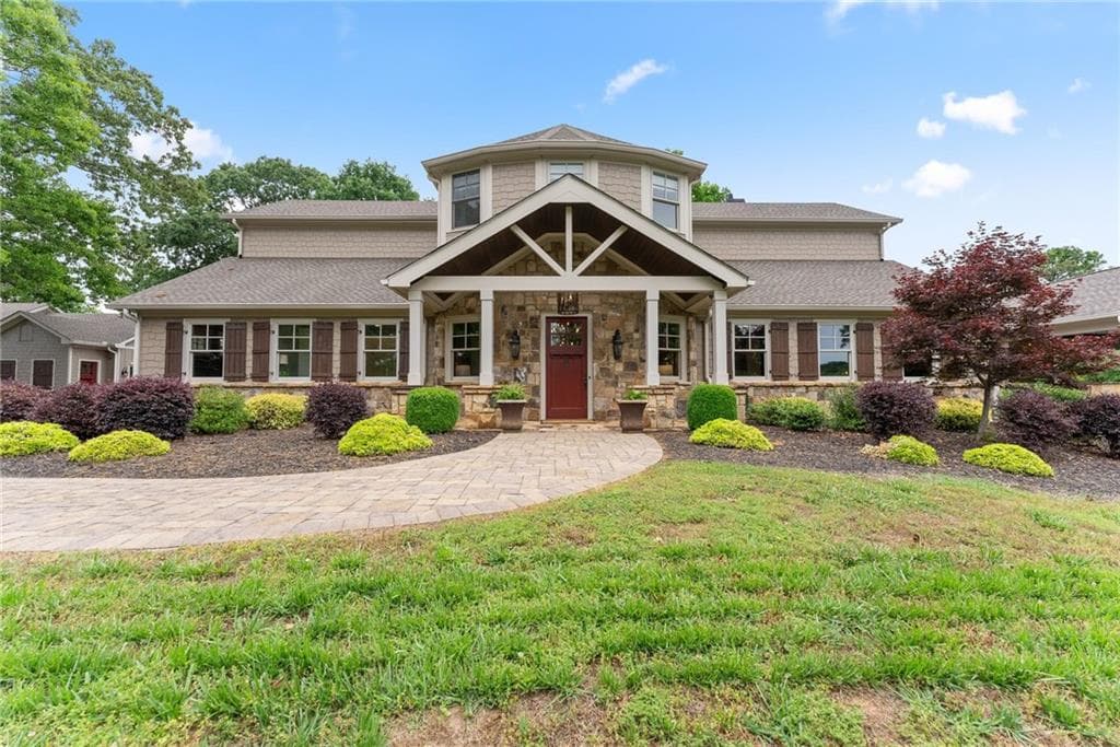 5 bedroom, 6 bathroom, 5,958 sq ft single family residence for sale at 4601 N Browning Bridge Road, Gainesville, GA 30506 — photo 6