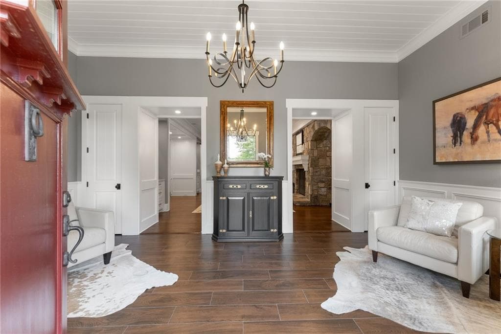 5 bedroom, 6 bathroom, 5,958 sq ft single family residence for sale at 4601 N Browning Bridge Road, Gainesville, GA 30506 — photo 7