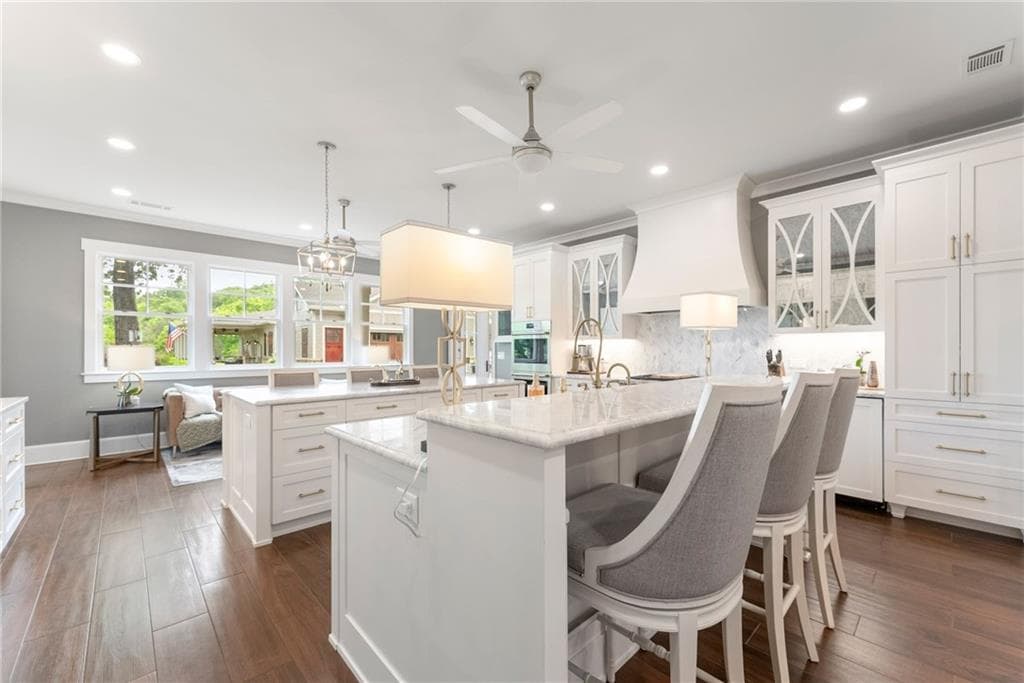 5 bedroom, 6 bathroom, 5,958 sq ft single family residence for sale at 4601 N Browning Bridge Road, Gainesville, GA 30506 — photo 10