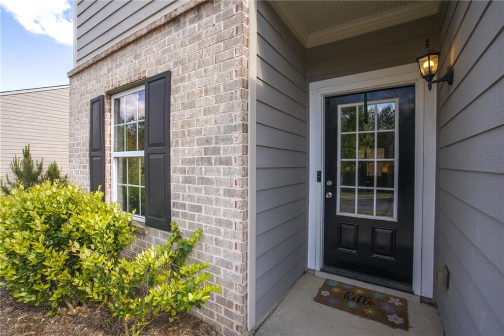 4 bedroom, 3 bathroom, 2,145 sq ft single family residence for sale at 6407 Barker Station Walk, Sugar Hill, GA 30518 — photo 5