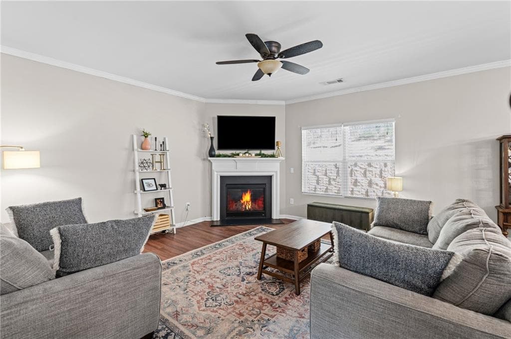 4 bedroom, 3 bathroom, 2,145 sq ft single family residence for sale at 6407 Barker Station Walk, Sugar Hill, GA 30518 — photo 9