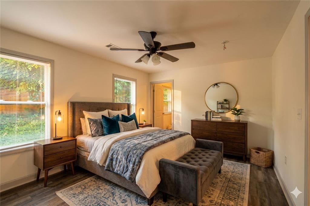3 bedroom, 2 bathroom, 992 sq ft single family residence for sale at 2178 Penelope Street, Atlanta, GA 30314 — photo 5
