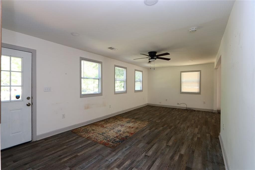 3 bedroom, 2 bathroom, 992 sq ft single family residence for sale at 2178 Penelope Street, Atlanta, GA 30314 — photo 8