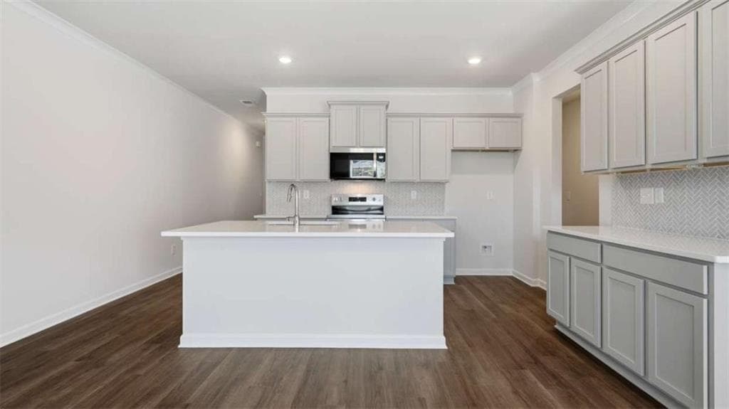 3 bedroom, 3 bathroom, 1,947 sq ft townhouse for sale at 500 Silver Moon Drive, Loganville, GA 30052 — photo 10