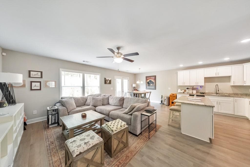 3 bedroom, 3 bathroom, 1,772 sq ft single family residence for sale at 52 Hood Park Court, Jasper, GA 30143 — photo 5