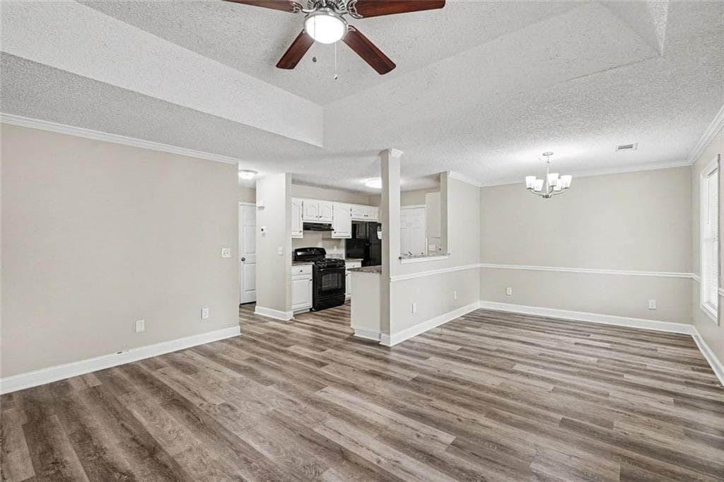 3 bedroom, 2 bathroom, 1,104 sq ft single family residence for sale at 1382 N Hampton Drive, Hampton, GA 30228 — photo 5