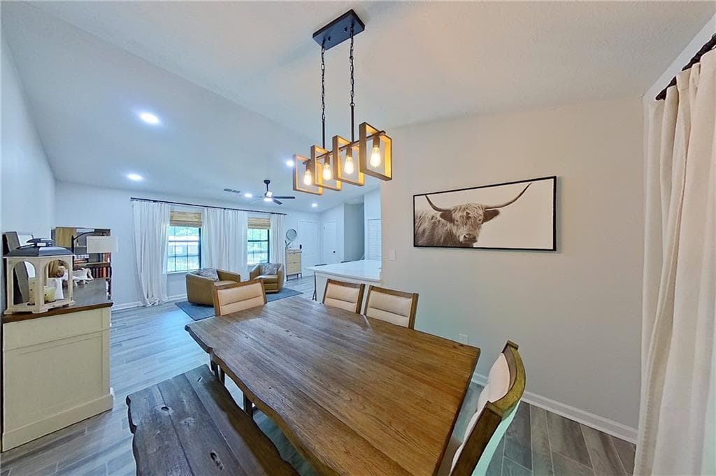 3 bedroom, 2 bathroom, 1,436 sq ft single family residence for sale at 5438 Martins Crossing Road, Stone Mountain, GA 30088 — photo 9