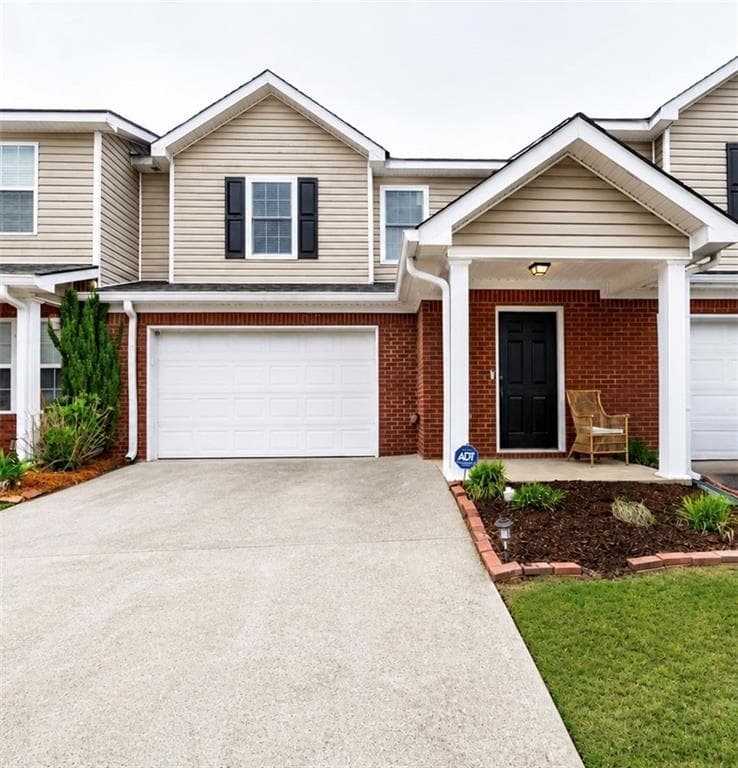 403 Tara Commons Circle, Loganville, GA 30052 — most recent listing photo