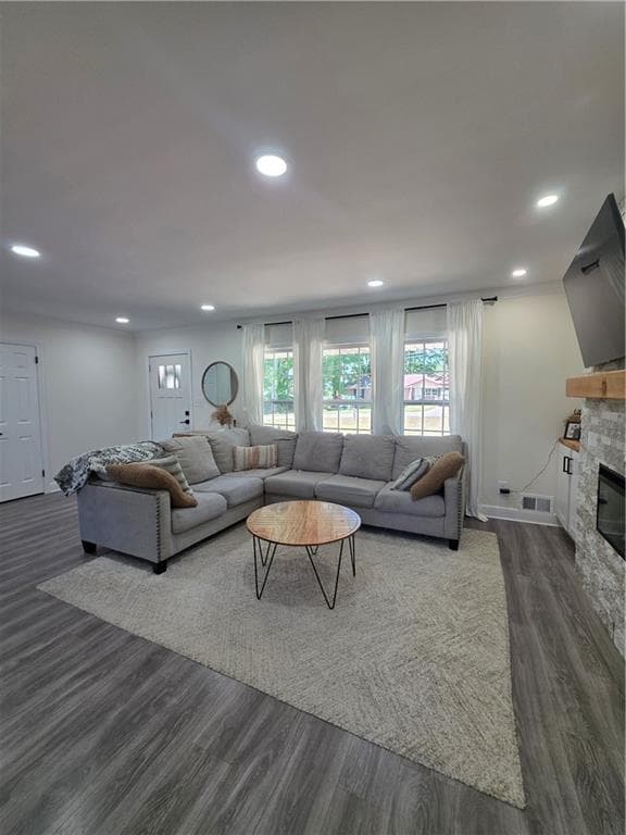 4 bedroom, 3 bathroom, 1,841 sq ft single family residence for sale at 150 Sims Street, Winder, GA 30680 — photo 6