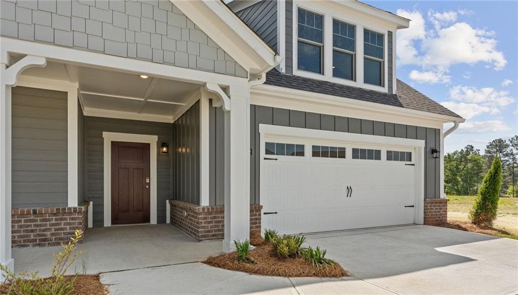 3 bedroom, 3 bathroom, 2,850 sq ft single family residence for sale at 3322 Fishpond Circle, Dacula, GA 30019 — photo 2