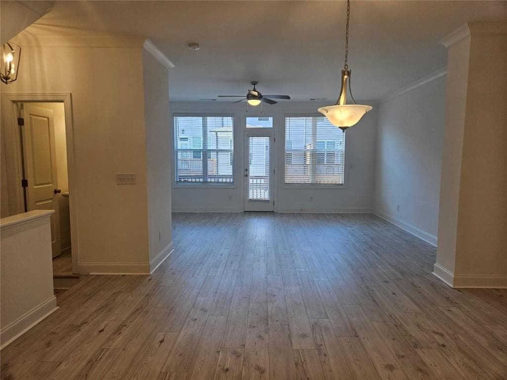 3 bedroom, 4 bathroom, 1,822 sq ft townhouse for sale at 1309 Bennett Creek Ovlk, Suwanee, GA 30024 — photo 9