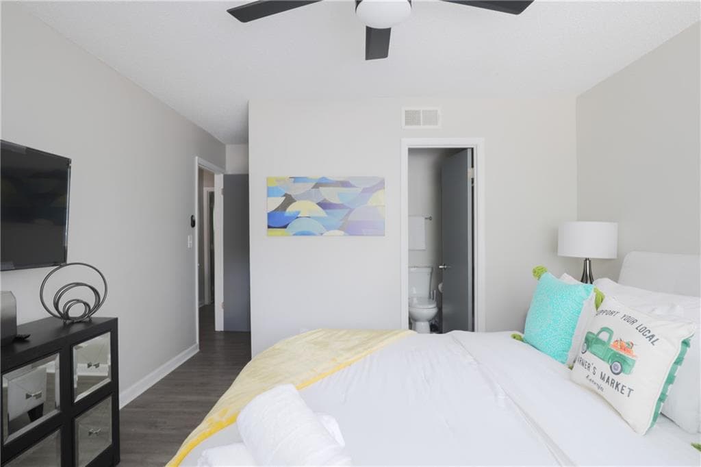 2 bedroom, 3 bathroom, 1,200 sq ft quadruplex for rent at 6463 Klinect Court, Peachtree Corners, GA 30092 for $1,850 a month — photo 2