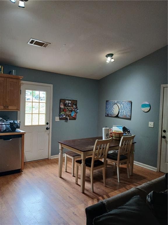 3 bedroom, 2 bathroom, 1,316 sq ft single family residence for sale at 60 Angela Lane, Dawsonville, GA 30534 — photo 6
