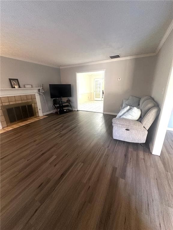 3 bedroom, 3 bathroom, 1,820 sq ft single family residence under contract at 309 Windsor Walk, Conyers, GA 30094 — photo 8