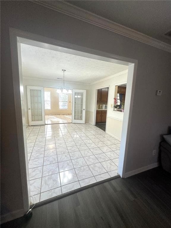 3 bedroom, 3 bathroom, 1,820 sq ft single family residence under contract at 309 Windsor Walk, Conyers, GA 30094 — photo 9