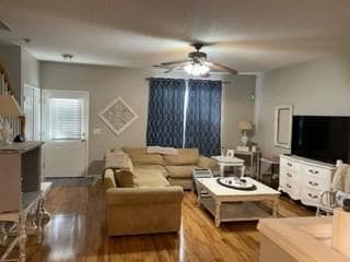 3 bedroom, 3 bathroom, 1,386 sq ft townhouse for rent at 1713 Stanwood Drive, Kennesaw, GA 30152 for $2,140 a month — photo 5