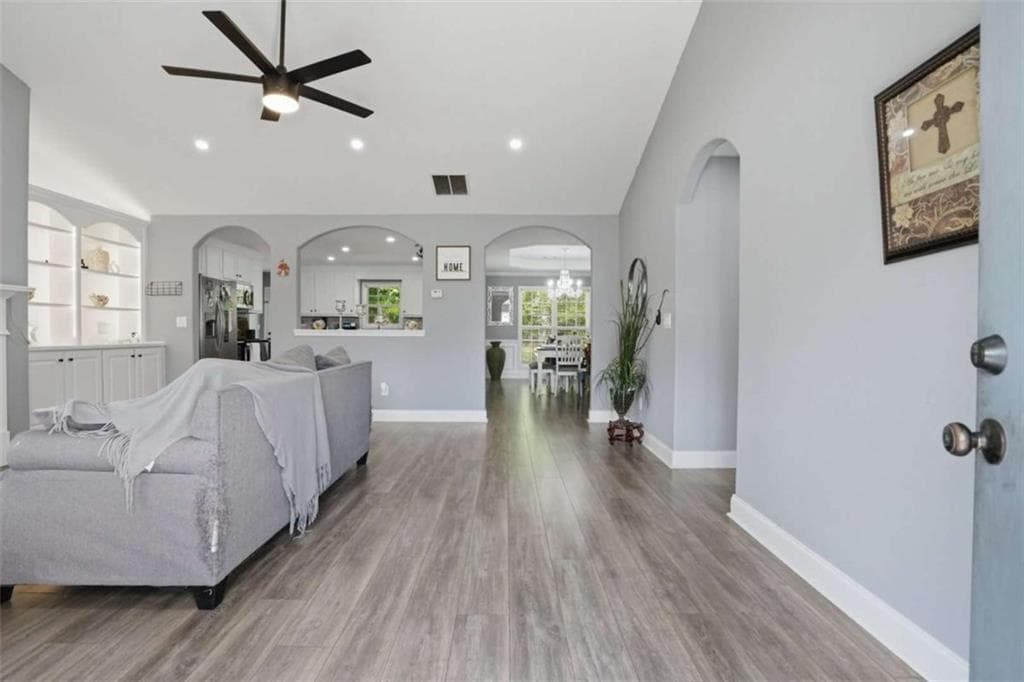 4 bedroom, 3 bathroom, 2,174 sq ft single family residence for sale at 1554 Montana Court, Winder, GA 30680 — photo 2